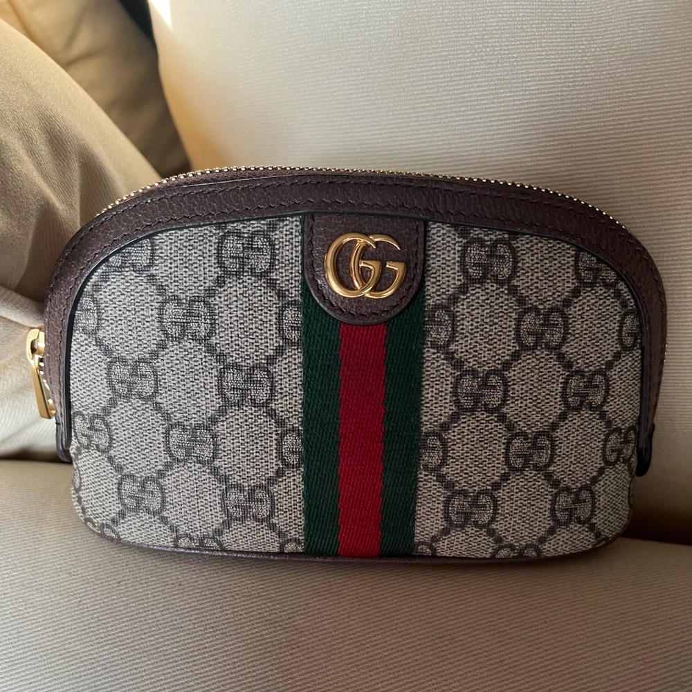 Authentic Ophidia GG medium size cosmetic case